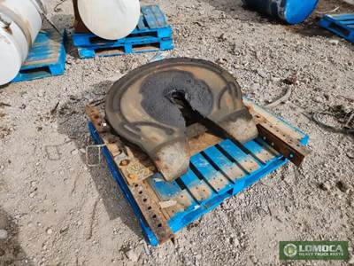 Holland AIR SLIDE Fifth Wheel for a 2016 Kenworth T800