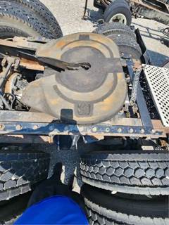 Jost Fifth Wheel for a 2014 Kenworth T680