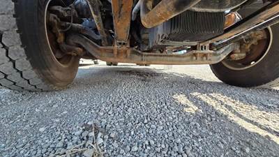Kenworth T880 Tandem Front Steering Cutoff