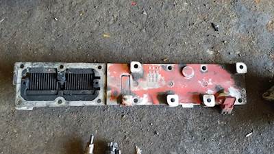 Cummins ISB Front Engine Cover for a 2008 Freightliner M-2