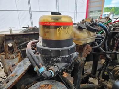 Detroit DD15 Fuel / Water Separator for a 2010 Freightliner Cascadia 125