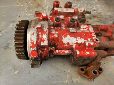 Cummins ISX15 Fuel Gear Pump for a 2022 Peterbilt 579