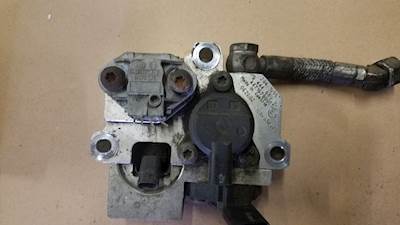 Detroit DD15 for a 2013 Freightliner Cascadia 125