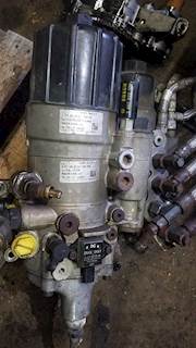 Detroit DD15 for a 2013 Freightliner Cascadia 125