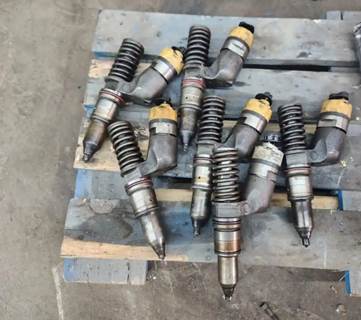 Caterpillar C13 Fuel Injector for a 2006 International 9400I