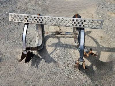 Kenworth T800 Fuel Tank Strap / Bracket
