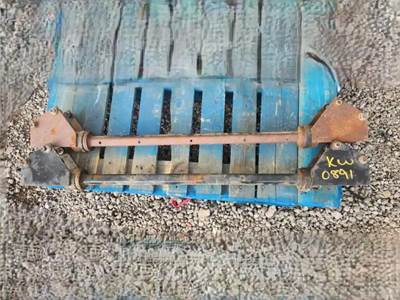 Kenworth W900 Fuel Tank Strap / Bracket