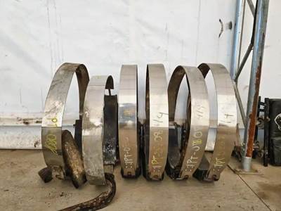 Peterbilt 388 Fuel Tank Strap / Bracket