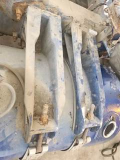 Peterbilt 388 Fuel Tank Strap / Bracket