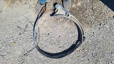 Freightliner Cascadia 125 Fuel Tank Strap / Bracket