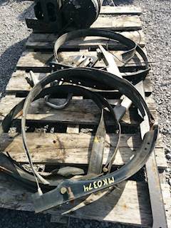 Mack Vision CXN613 Fuel Tank Strap / Bracket for a 2007 Mack CXN613