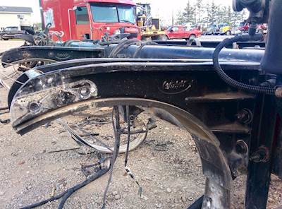 Peterbilt 386 Fuel Tank Strap / Bracket