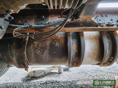 Volvo VNL Right Fuel Tank Strap / Bracket