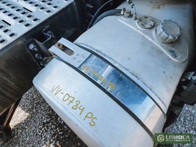 Volvo VNL Fuel Tank Strap / Bracket