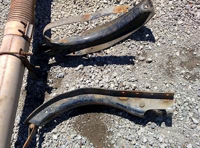 Volvo VNL670 Right Fuel Tank Strap / Bracket