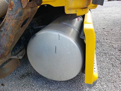 Freightliner Cascadia 125 Right Fuel Tank