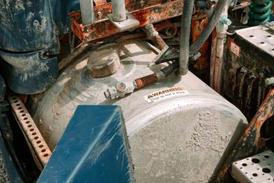 Freightliner Cascadia 125 Left Fuel Tank