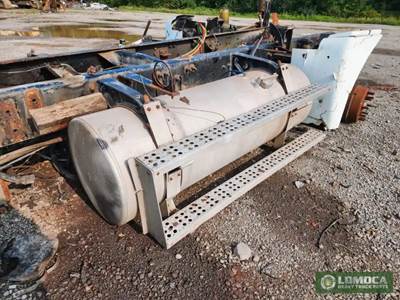 Freightliner Classic XL Right Fuel Tank