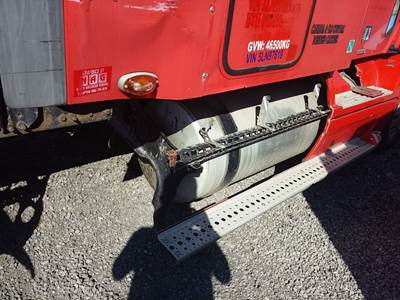 Freightliner Columbia Left Fuel Tank