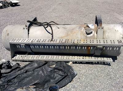Freightliner FLD120 Left Fuel Tank