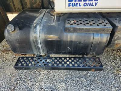 GMC C7500 Right Fuel Tank