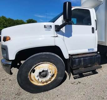 GMC C7500 Left Fuel Tank