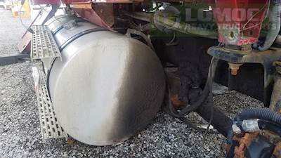 International 9200i Right Fuel Tank