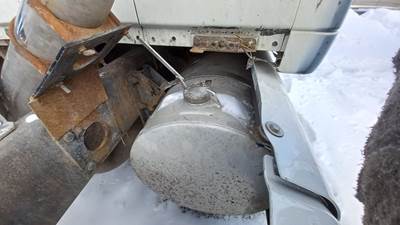Kenworth T2000 Right Fuel Tank
