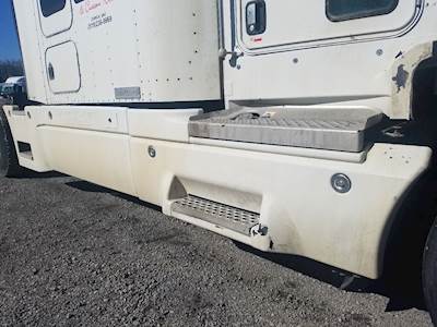 Kenworth T600 Right Fuel Tank