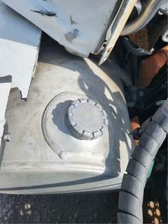 Kenworth T680 Left Fuel Tank