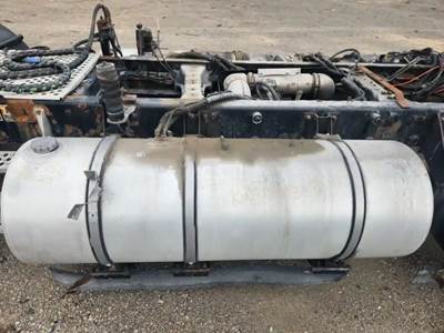Kenworth T680 Right Fuel Tank