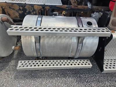 Kenworth T800 Right Fuel Tank