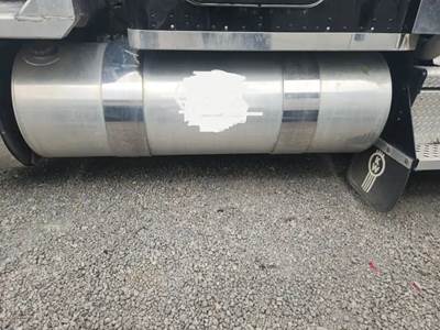 Kenworth W900 Right Fuel Tank