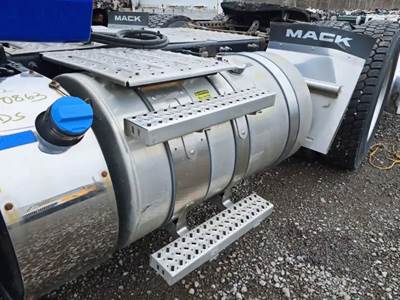 Mack Anthem Left Fuel Tank