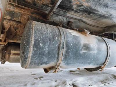 Mitsubishi FE85D Right Fuel Tank