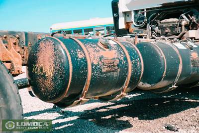 Mitsubishi Fuso Right Fuel Tank