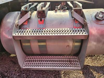 Peterbilt 367 Left Fuel Tank