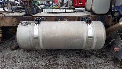 Peterbilt 378 Right Fuel Tank