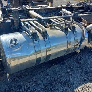 Peterbilt 389 Right Fuel Tank