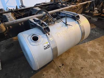 Peterbilt 579 Right Fuel Tank