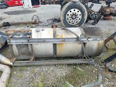 Volvo VNL Right Fuel Tank