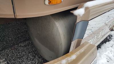 Volvo VNL Left Fuel Tank