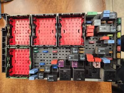 Peterbilt 579 Fuse Box