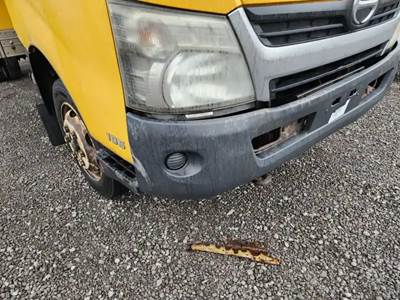 Hino 195 Headlight Assembly