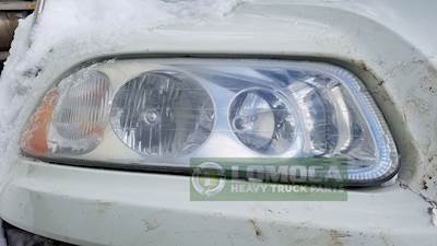 Mack Pinnacle CXU613 Headlight Assembly for a 2014 Mack CXU613