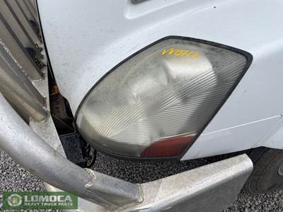 Volvo VNL Headlight Assembly