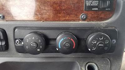Freightliner Cascadia 125 Heater / AC Temp Control