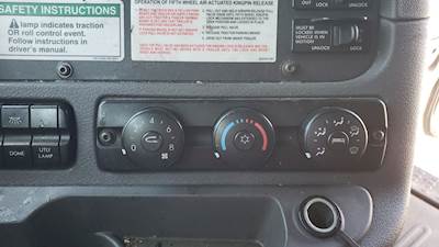 Freightliner Cascadia 125 Heater / AC Temp Control