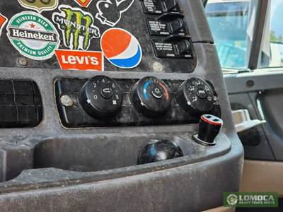 Freightliner Cascadia 125 Heater / AC Temp Control