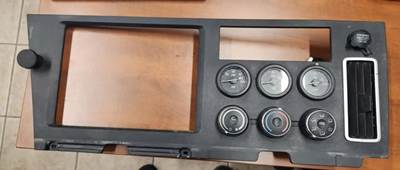 Freightliner Cascadia 125 Heater / AC Temp Control